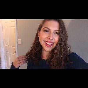 Meet your Posher, Jessica